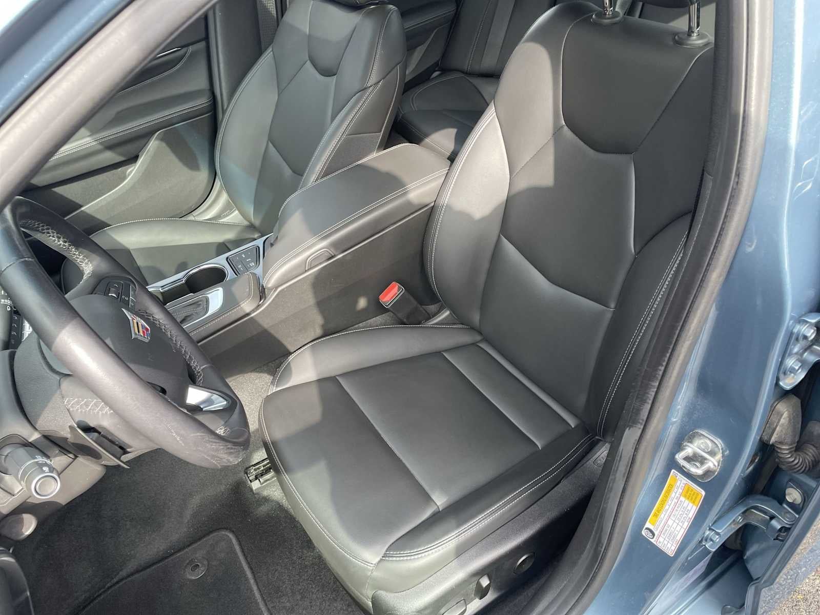 2023 Cadillac CT4 Luxury