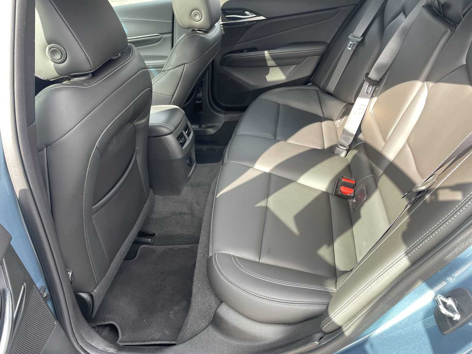 2023 Cadillac CT4 Luxury