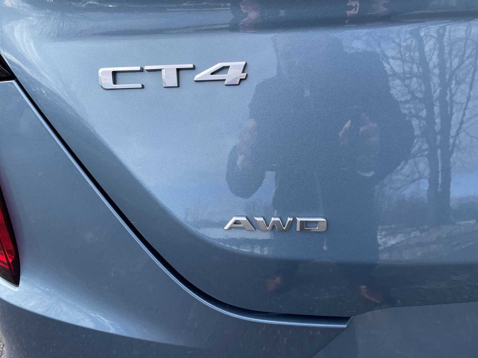 2023 Cadillac CT4 Luxury