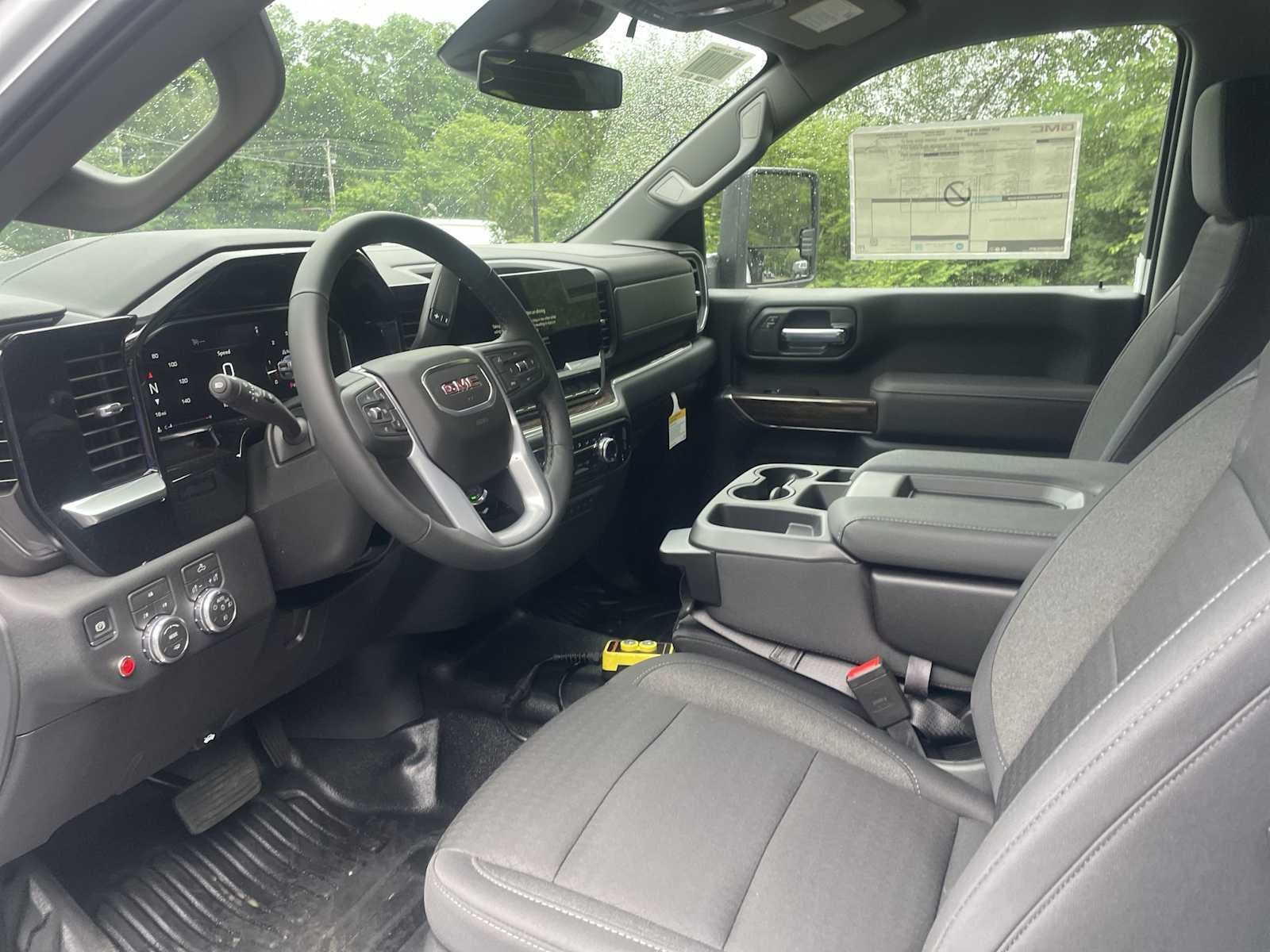 2026 GMC Sierra 3500 HD Chassis Cab SLE