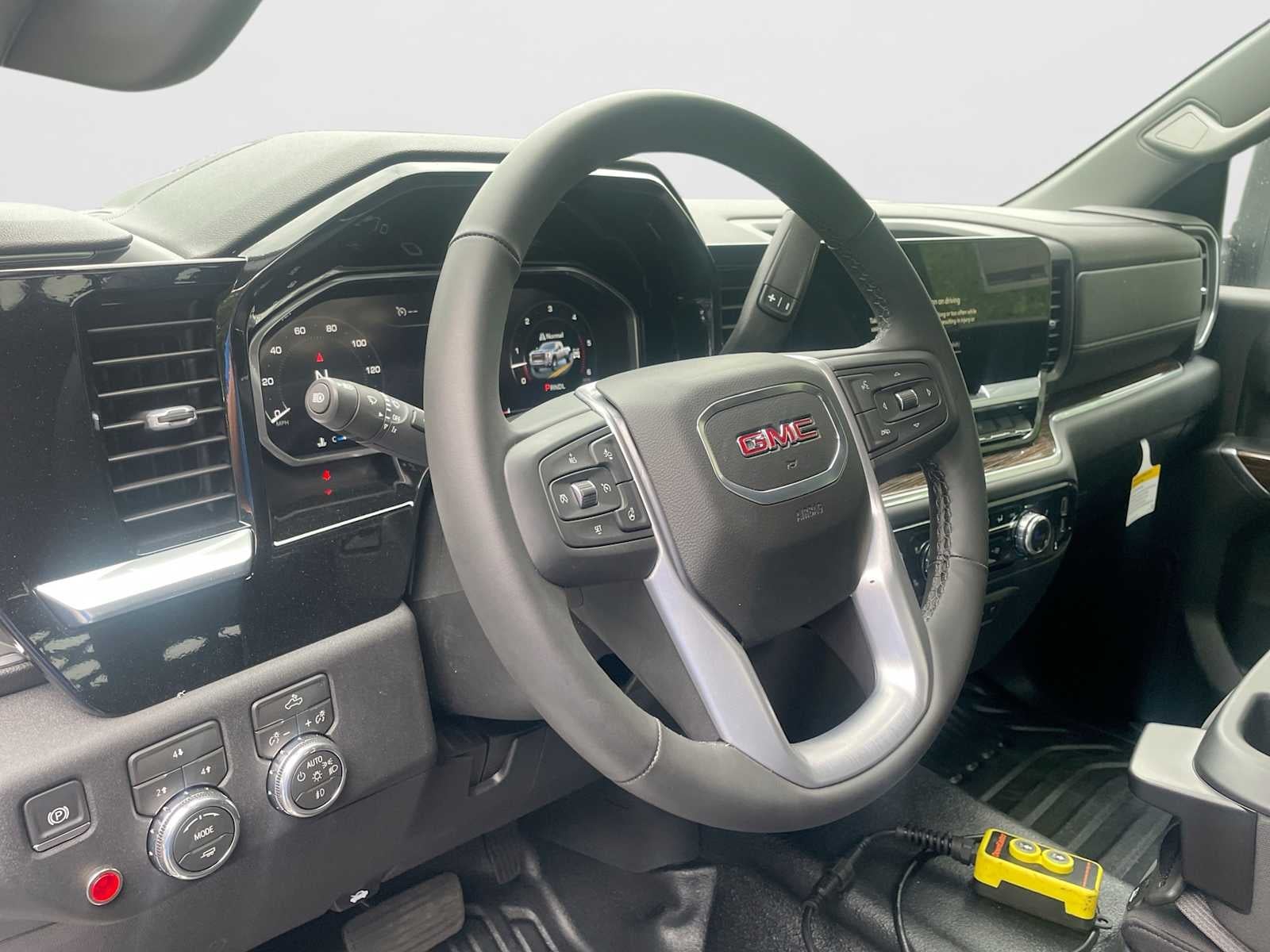2026 GMC Sierra 3500 HD Chassis Cab SLE