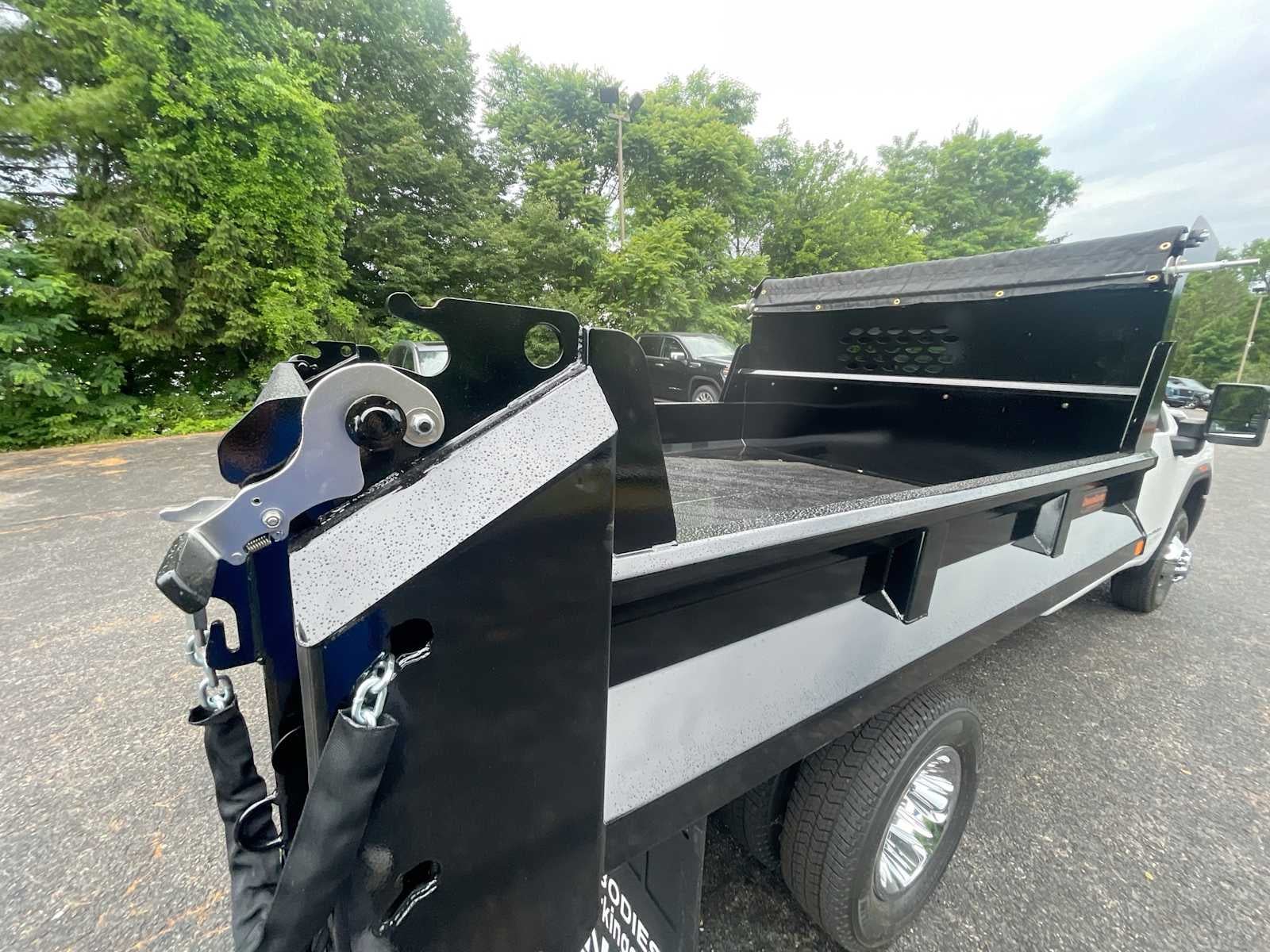 2026 GMC Sierra 3500 HD Chassis Cab SLE
