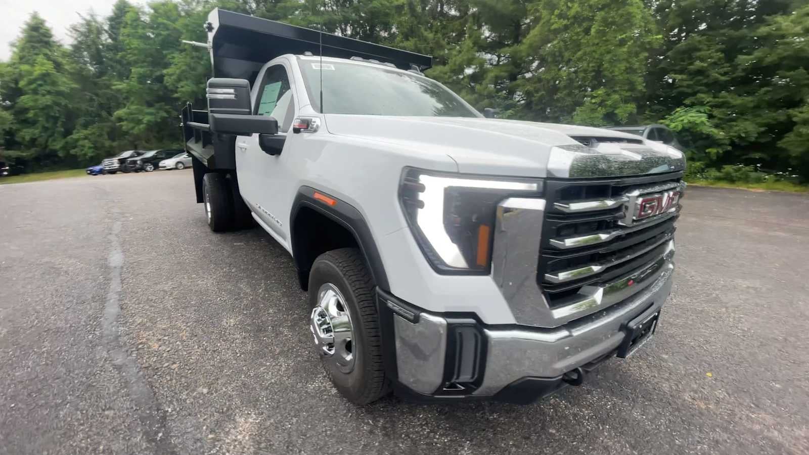 2026 GMC Sierra 3500 HD Chassis Cab SLE