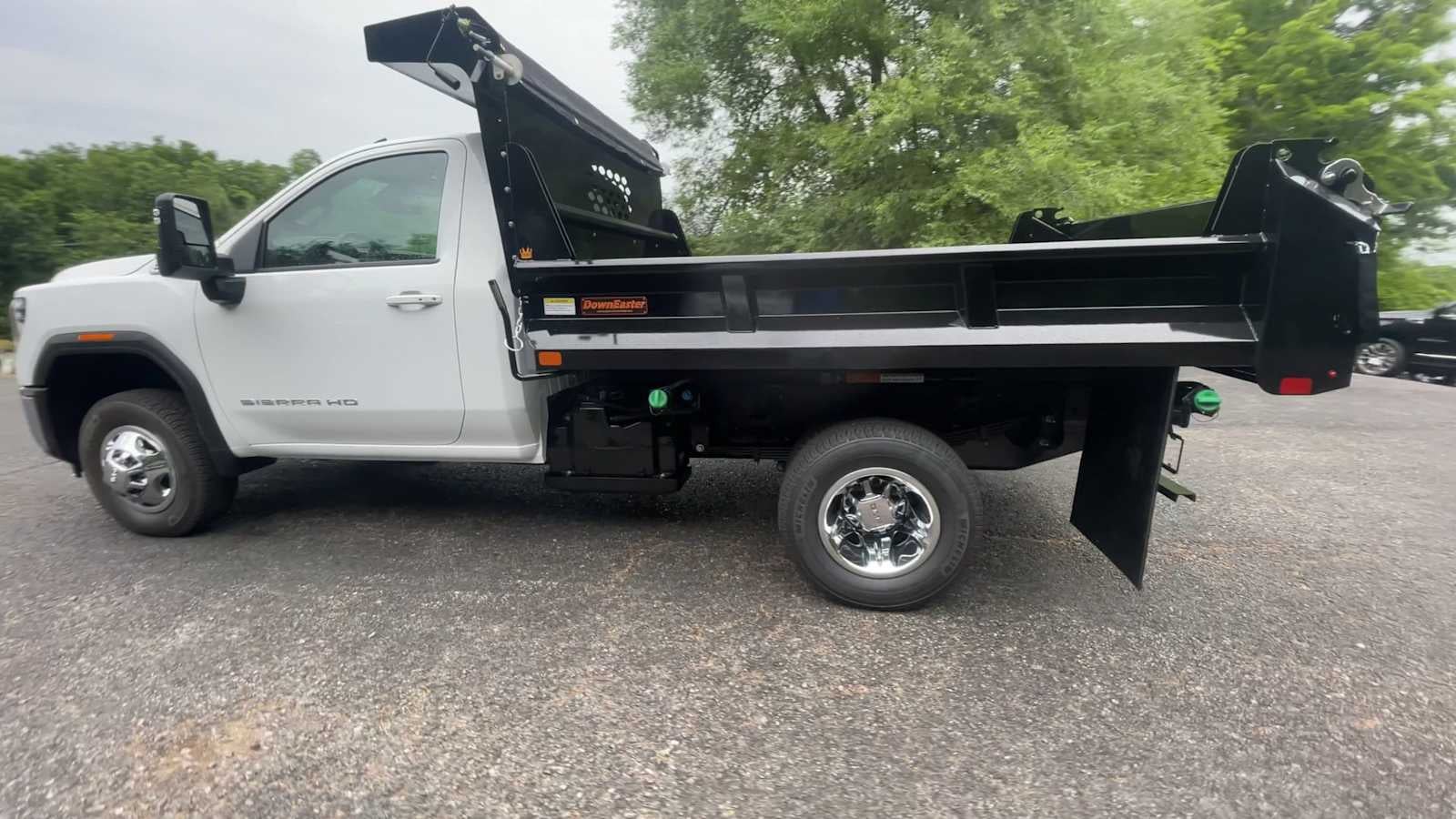 2026 GMC Sierra 3500 HD Chassis Cab SLE