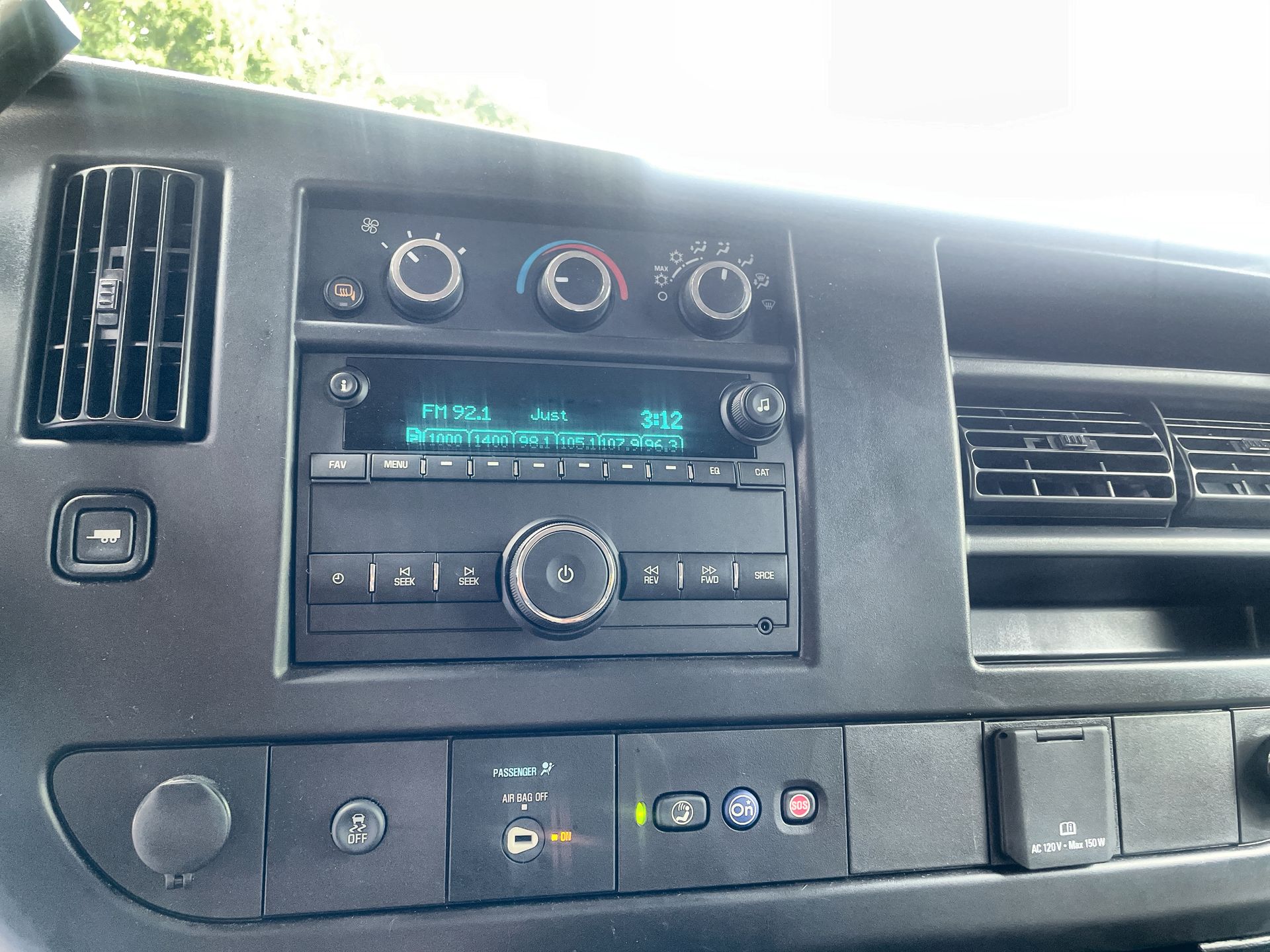 2026 GMC Savana Passenger LS