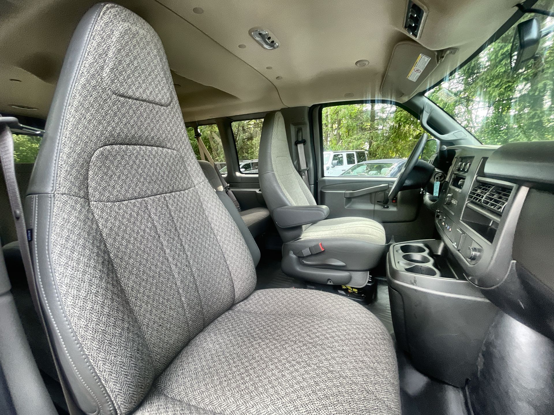 2026 GMC Savana Passenger LS