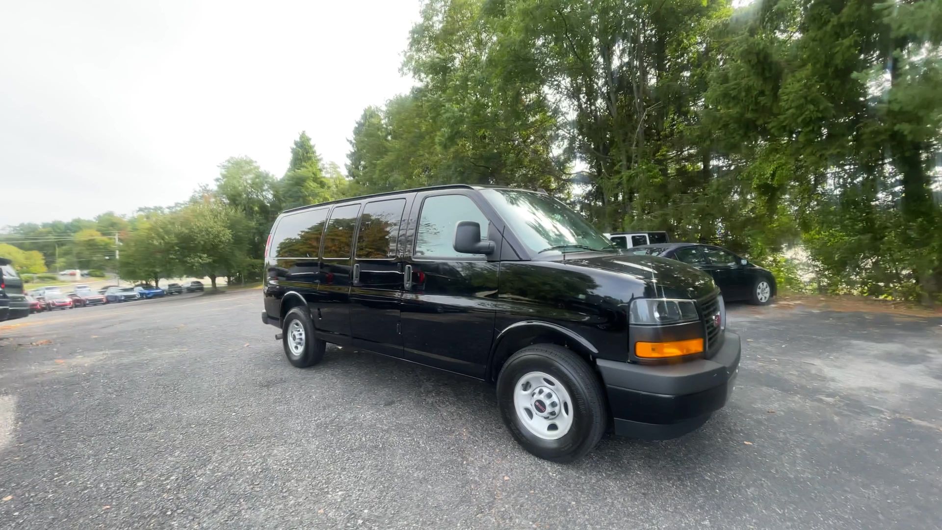 2026 GMC Savana Passenger LS