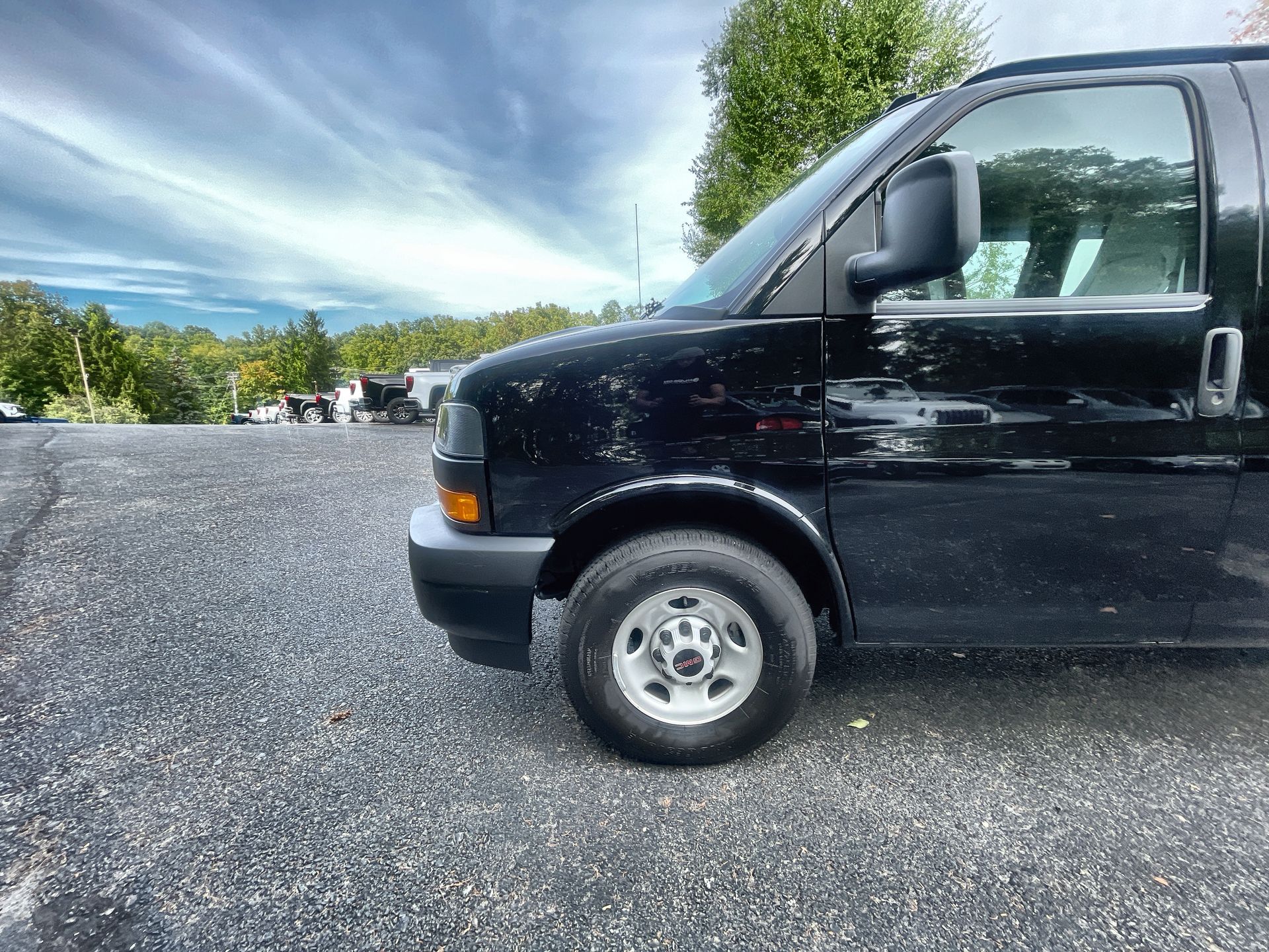 2026 GMC Savana Passenger LS
