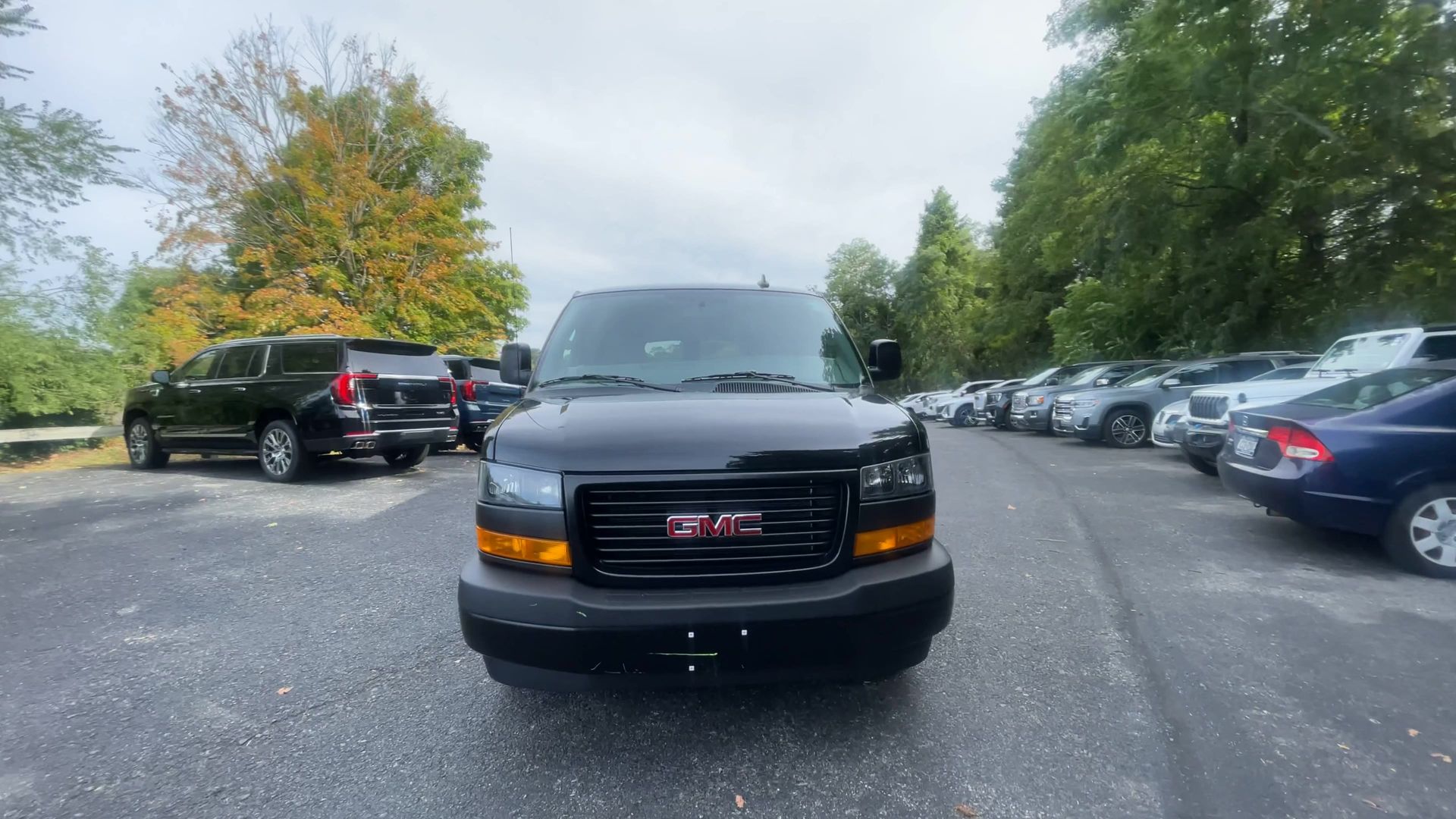 2026 GMC Savana Passenger LS
