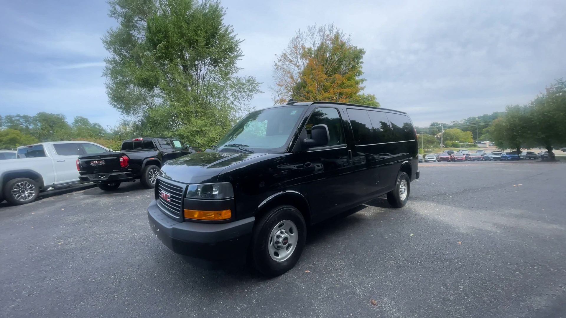 2026 GMC Savana Passenger LS