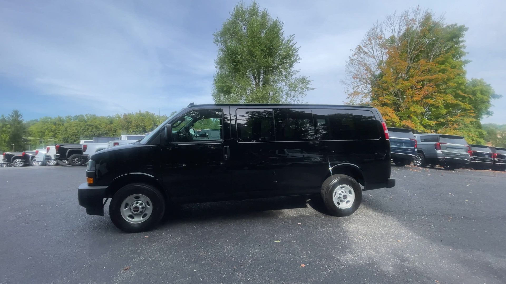 2026 GMC Savana Passenger LS
