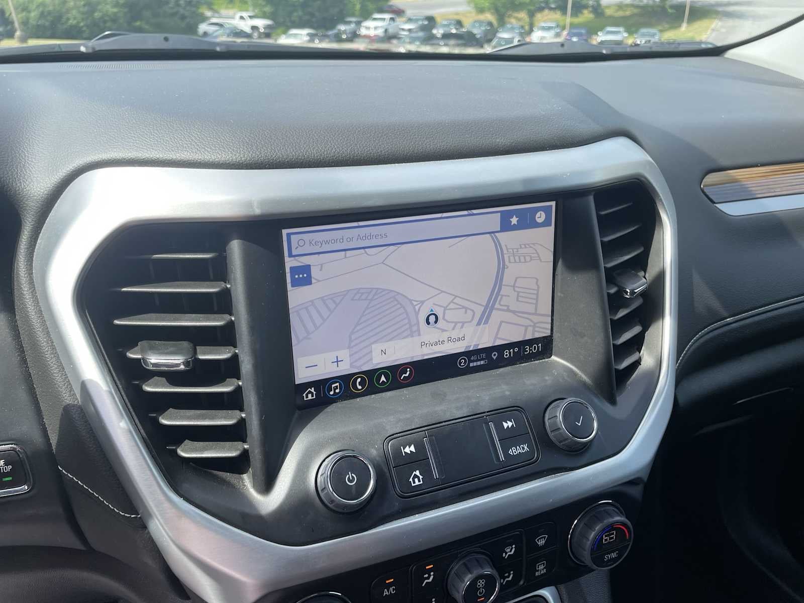 2023 GMC Acadia SLE