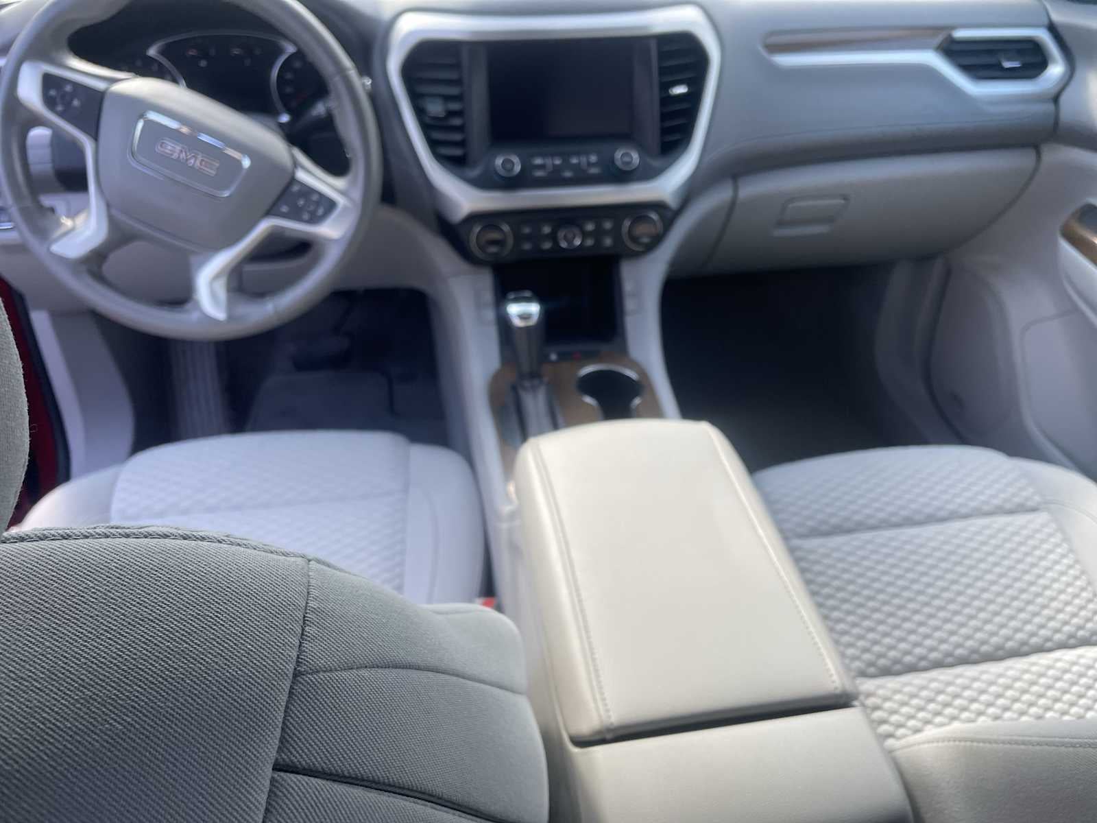 2019 GMC Acadia SLE