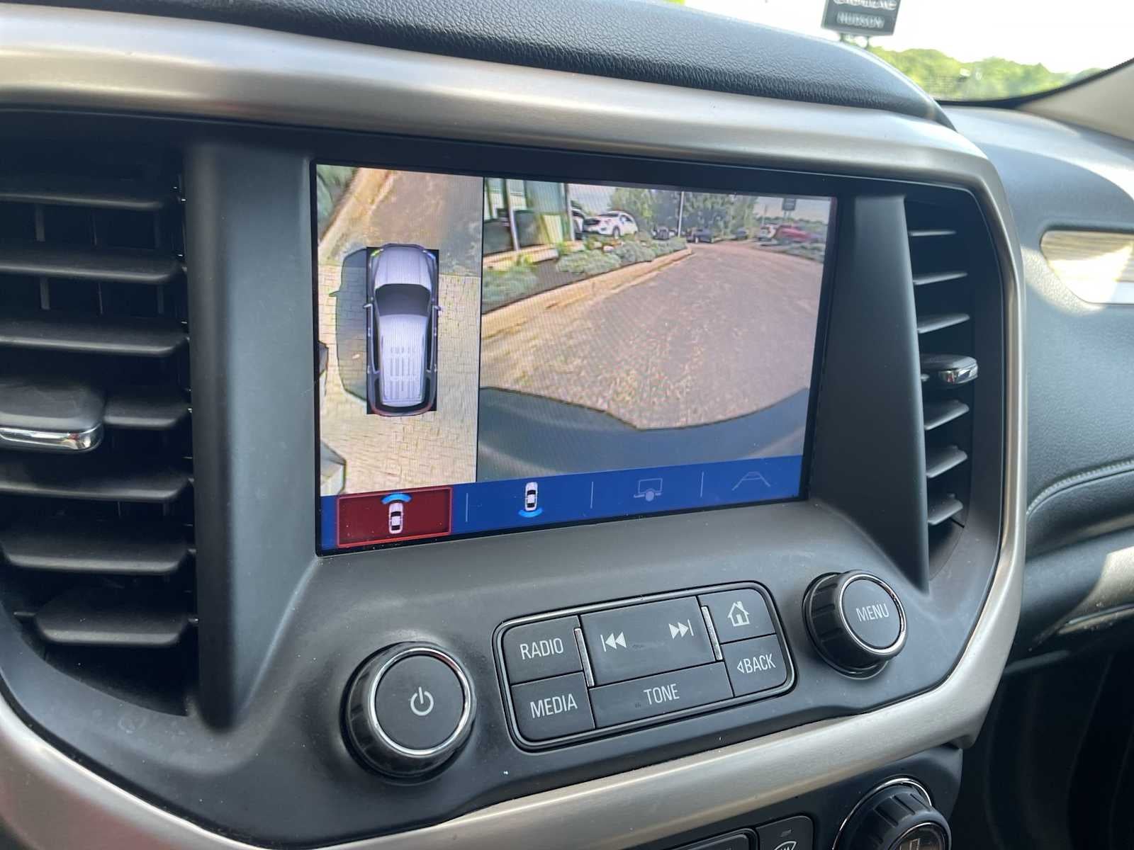 2017 GMC Acadia Denali