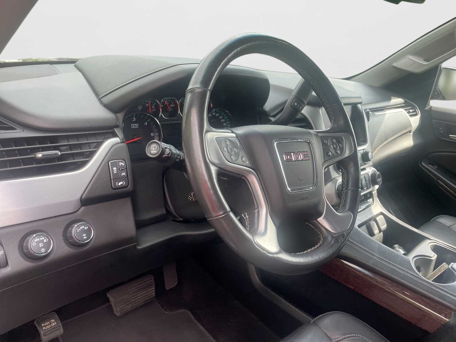 2018 GMC Yukon XL SLT