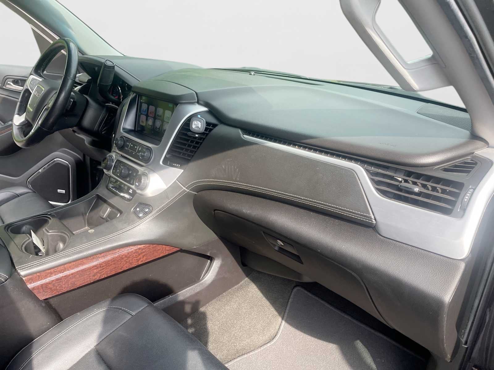 2018 GMC Yukon XL SLT