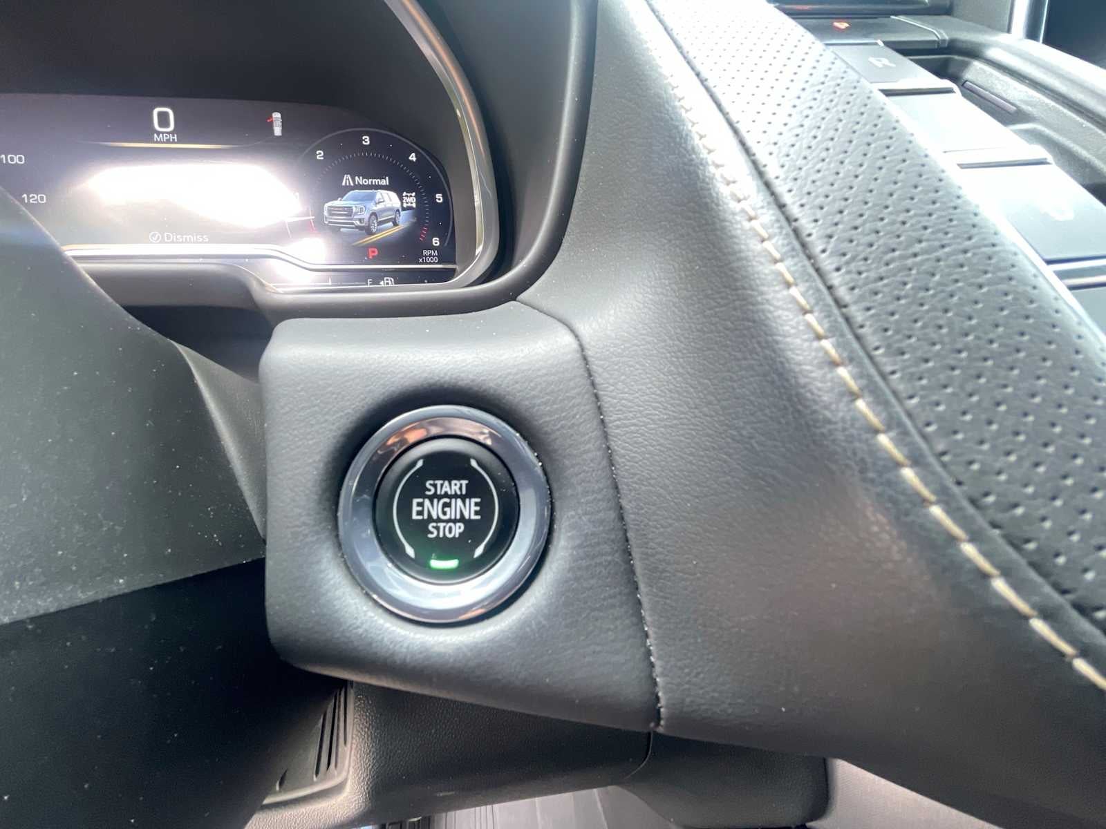 2023 GMC Yukon XL SLT