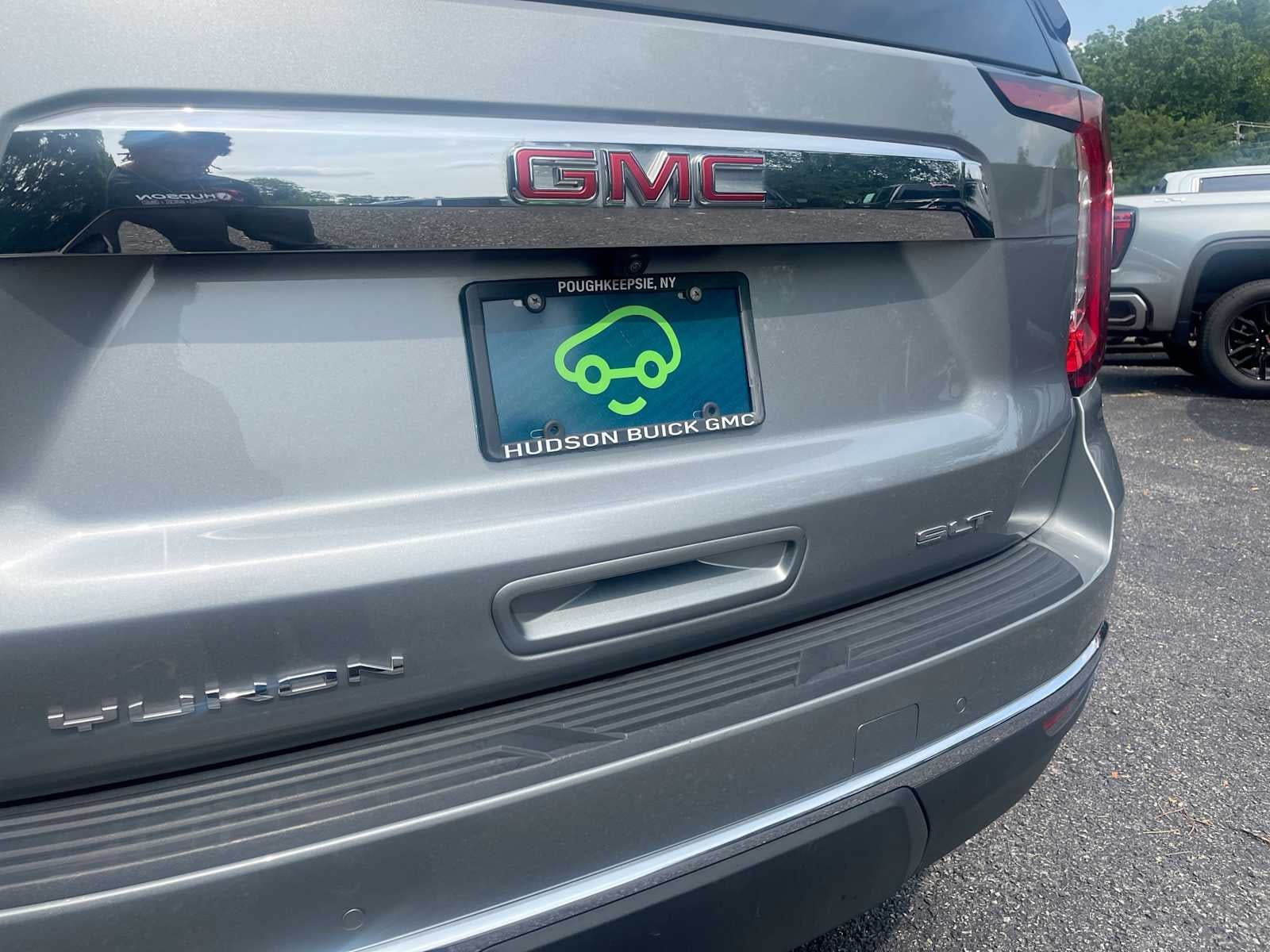 2023 GMC Yukon XL SLT