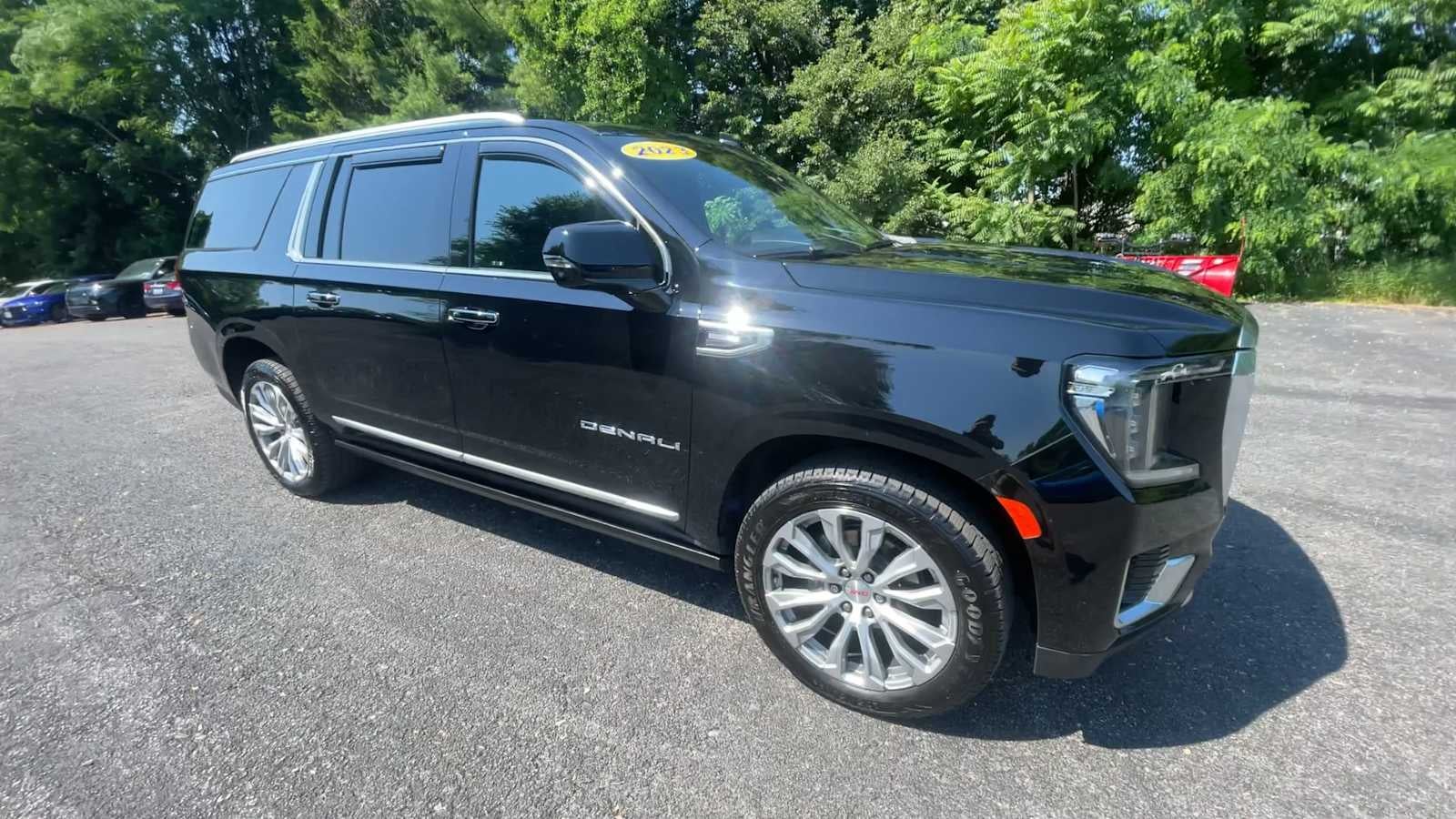 2023 GMC Yukon XL Denali
