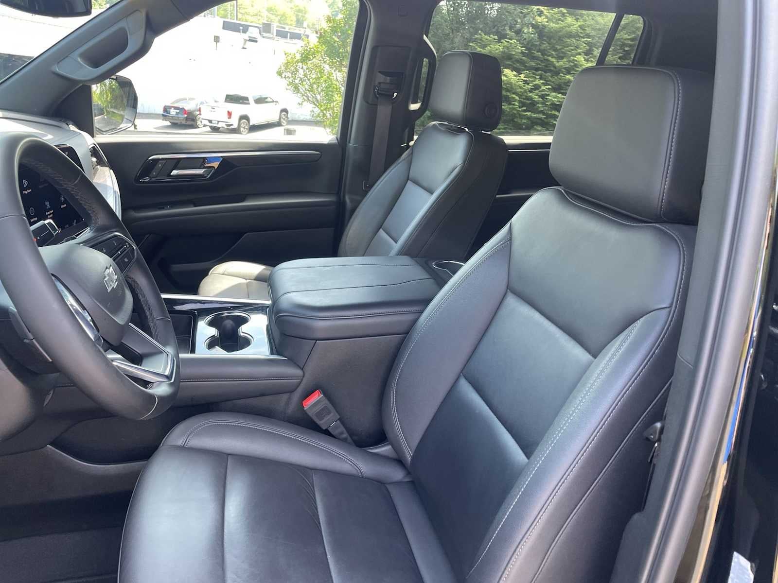 2025 Chevrolet Suburban Z71