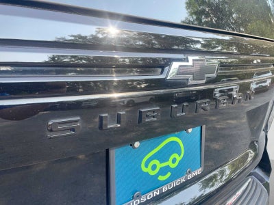 2023 Chevrolet Suburban RST