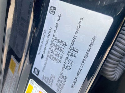 2023 Chevrolet Suburban RST