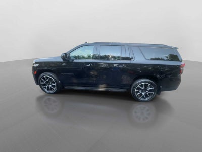 2023 Chevrolet Suburban RST
