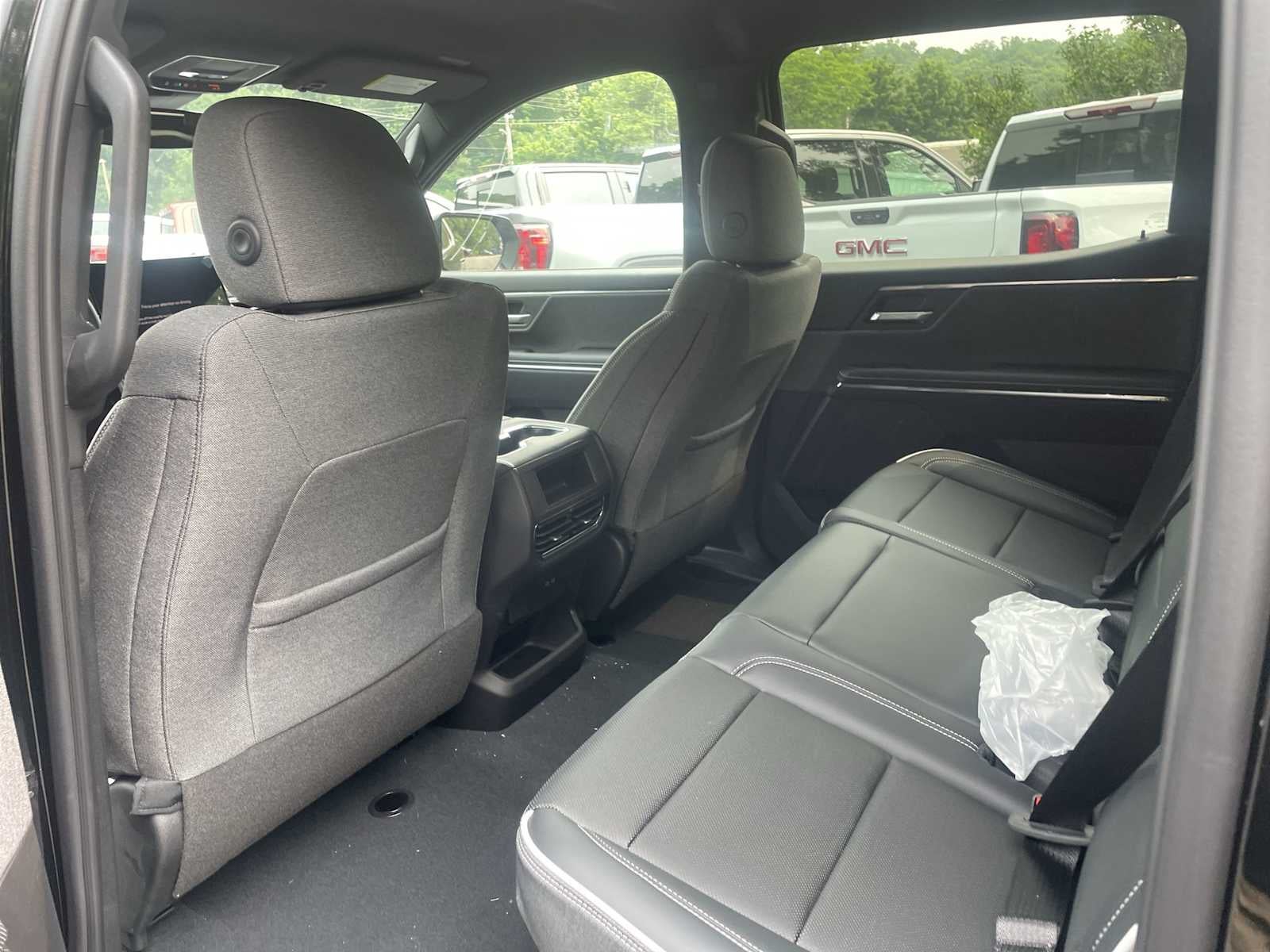 2026 GMC Sierra EV Elevation - Photo 12