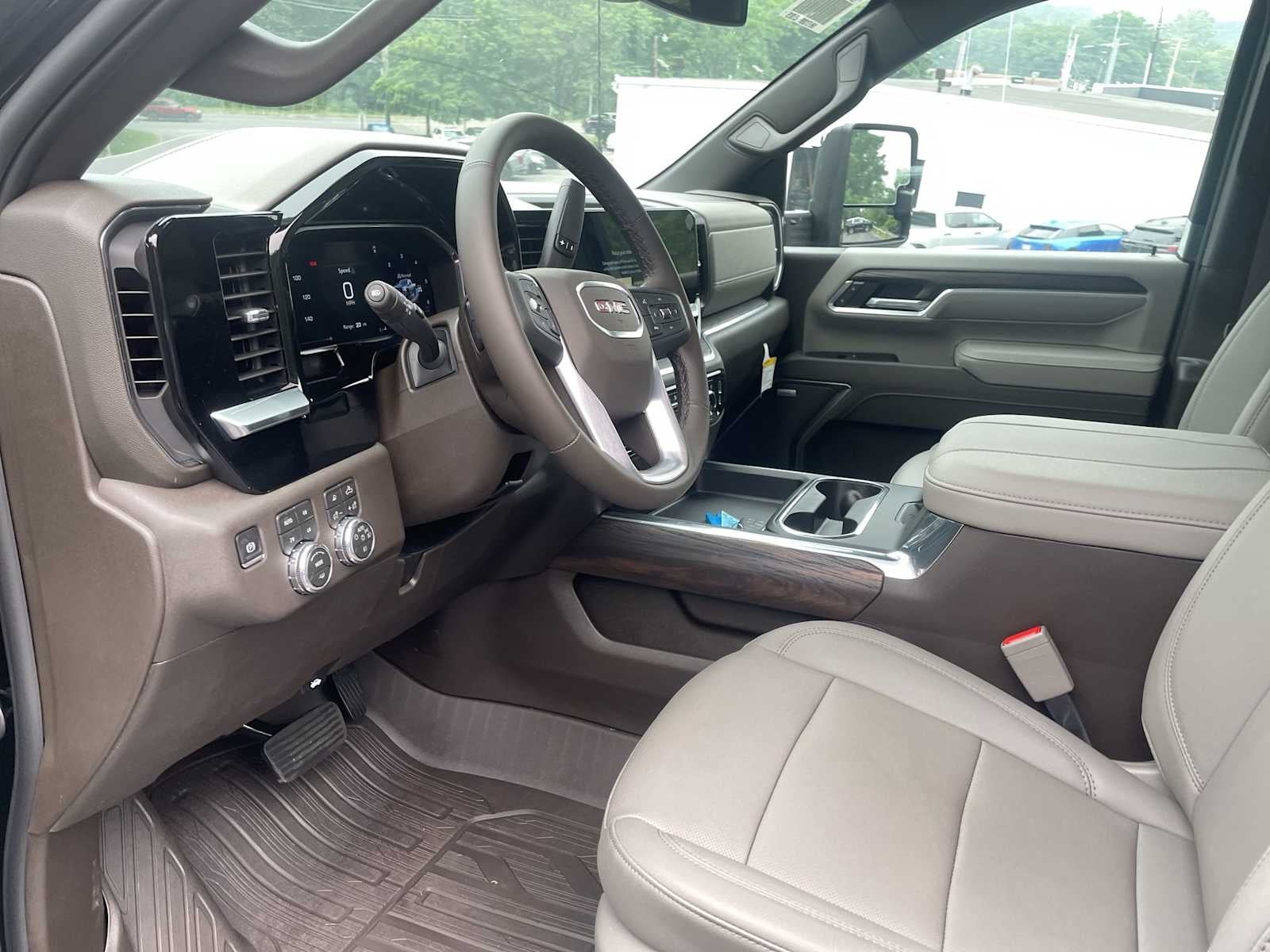 2026 GMC Sierra 3500 HD SLT