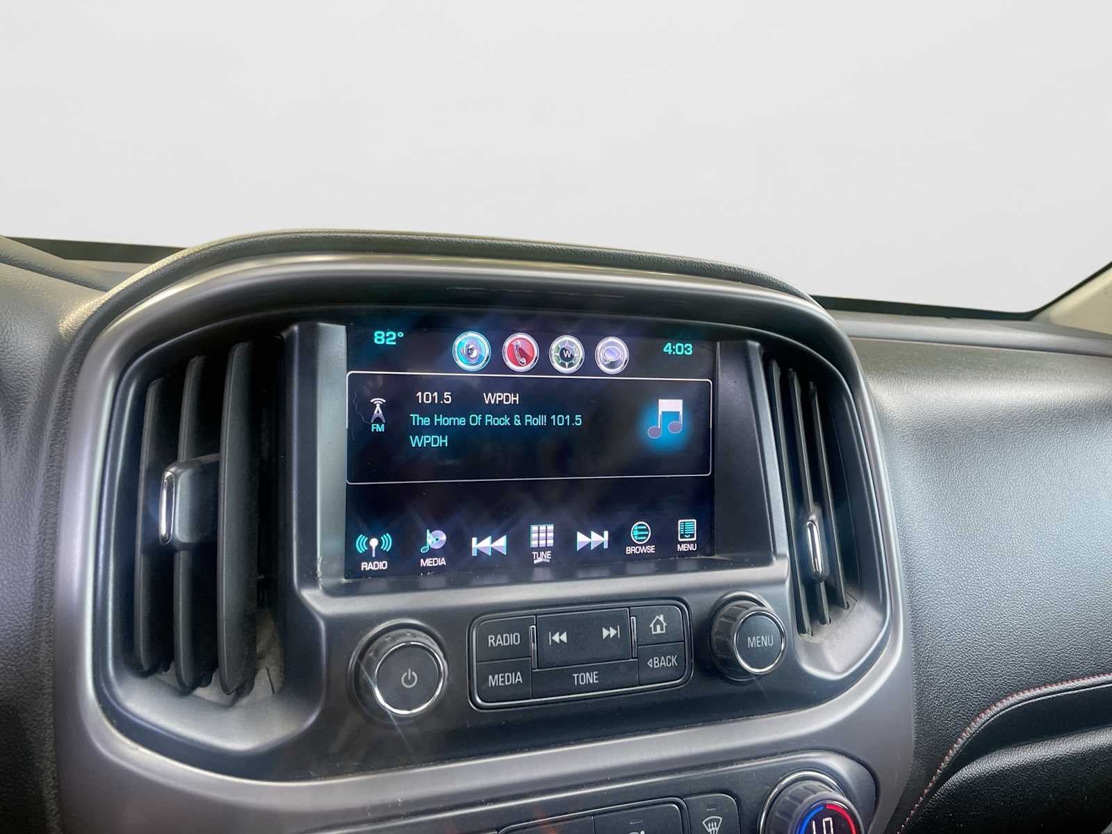 2017 GMC Canyon SLE - Photo 13