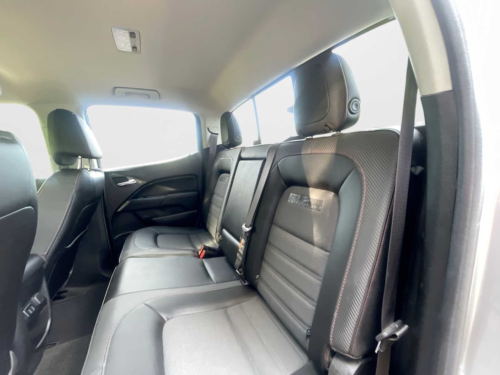 2017 GMC Canyon SLE - Photo 22