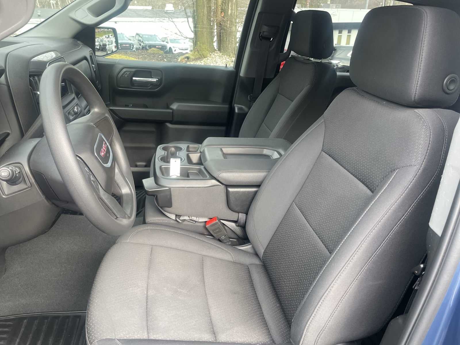 2024 GMC Sierra 1500 Pro