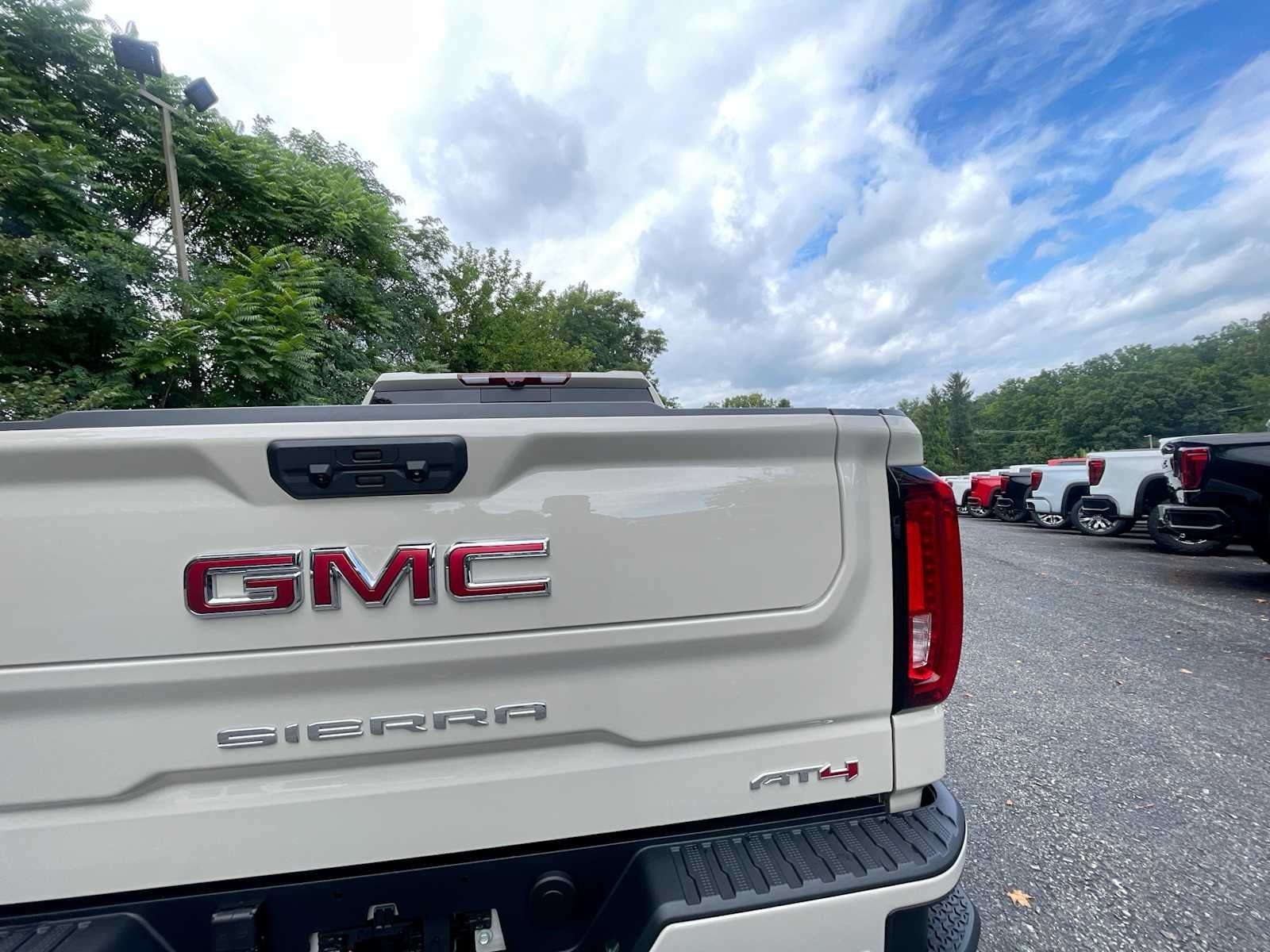 2026 GMC Sierra 1500 AT4