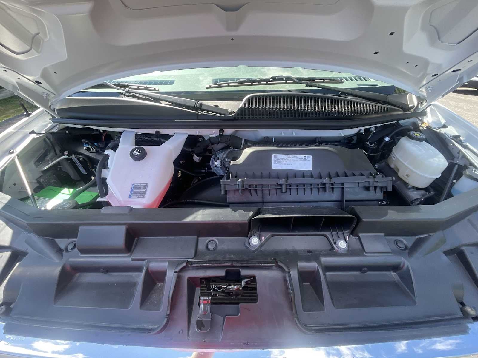 2024 GMC Savana Cargo 2500 Work Van