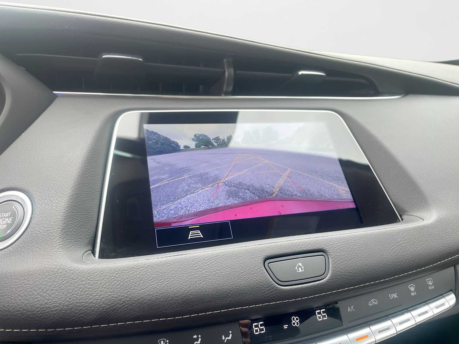 2023 Cadillac XT4 AWD Luxury