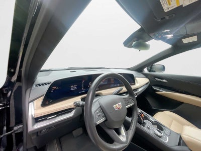 2024 Cadillac XT4 Luxury