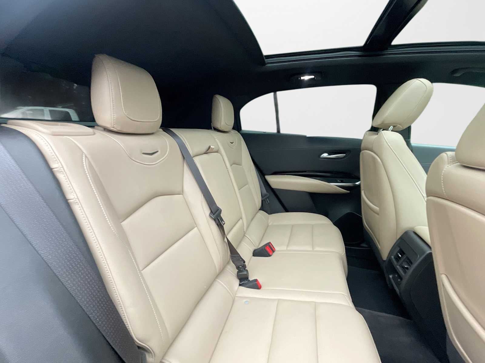 2024 Cadillac XT4 Luxury