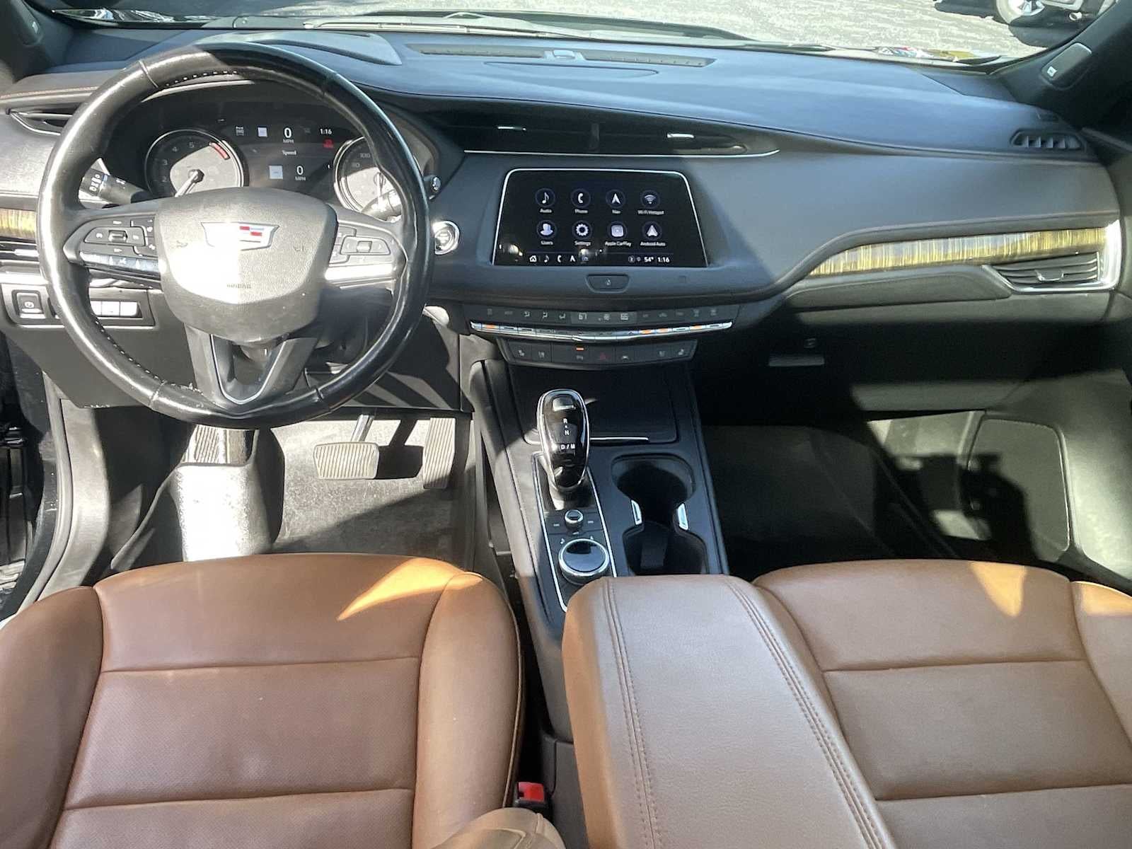 2021 Cadillac XT4 Premium Luxury