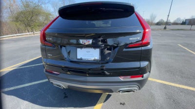 2023 Cadillac XT4 Premium Luxury