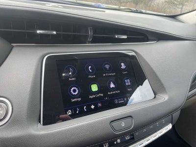 2023 Cadillac XT4 Premium Luxury