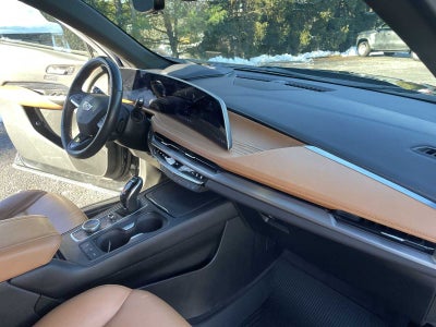 2024 Cadillac XT4 Sport