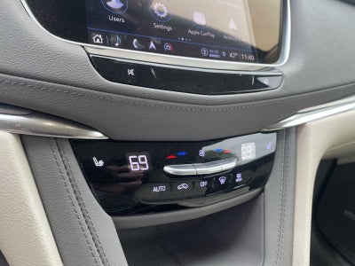 2022 Cadillac XT5 Premium Luxury
