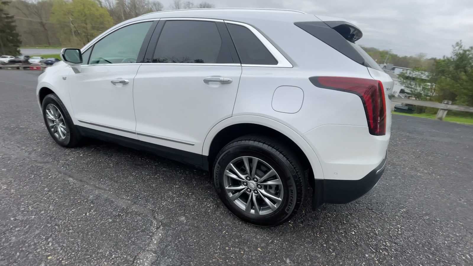 2022 Cadillac XT5 Premium Luxury