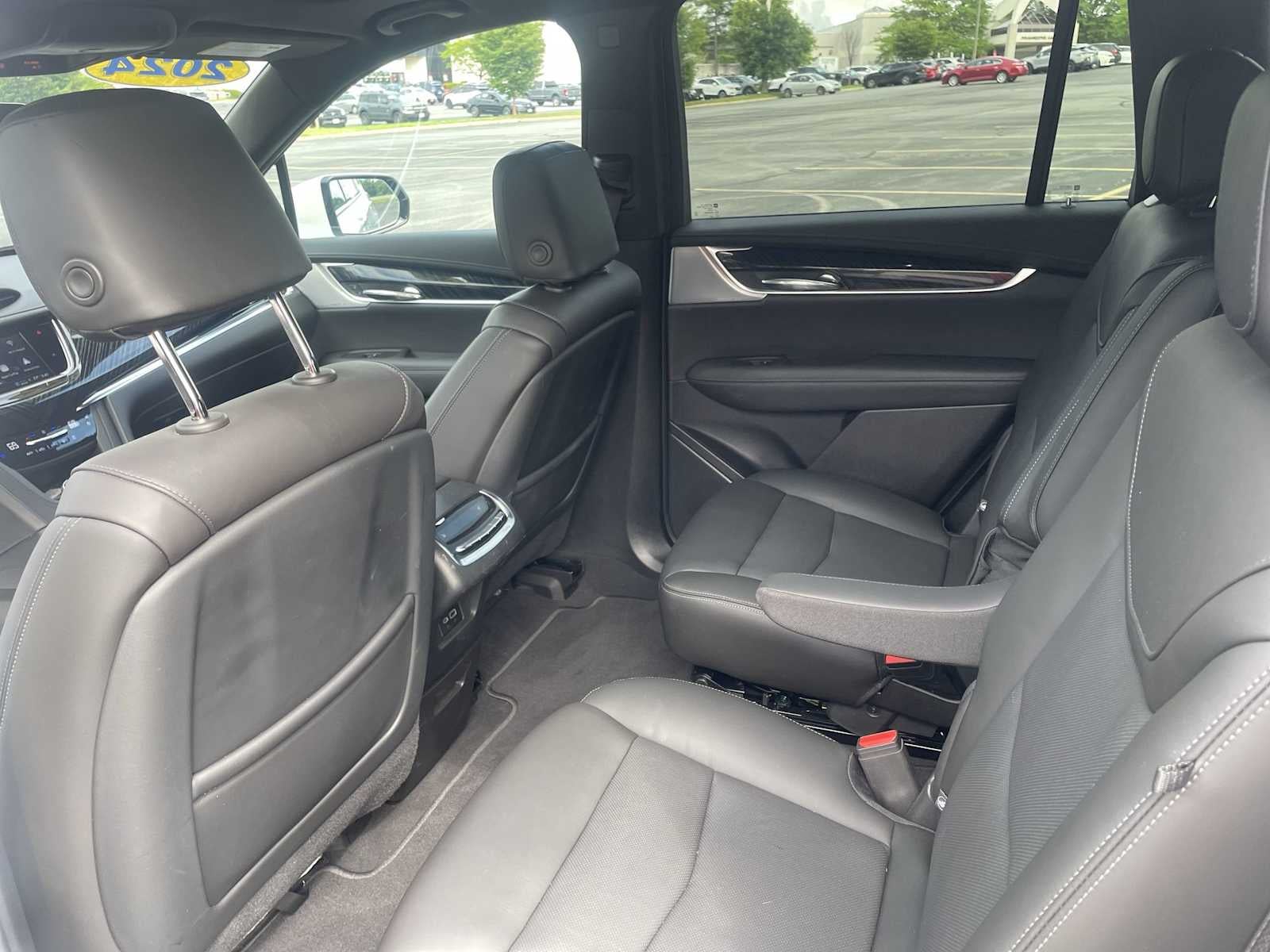 2024 Cadillac XT6 Premium Luxury