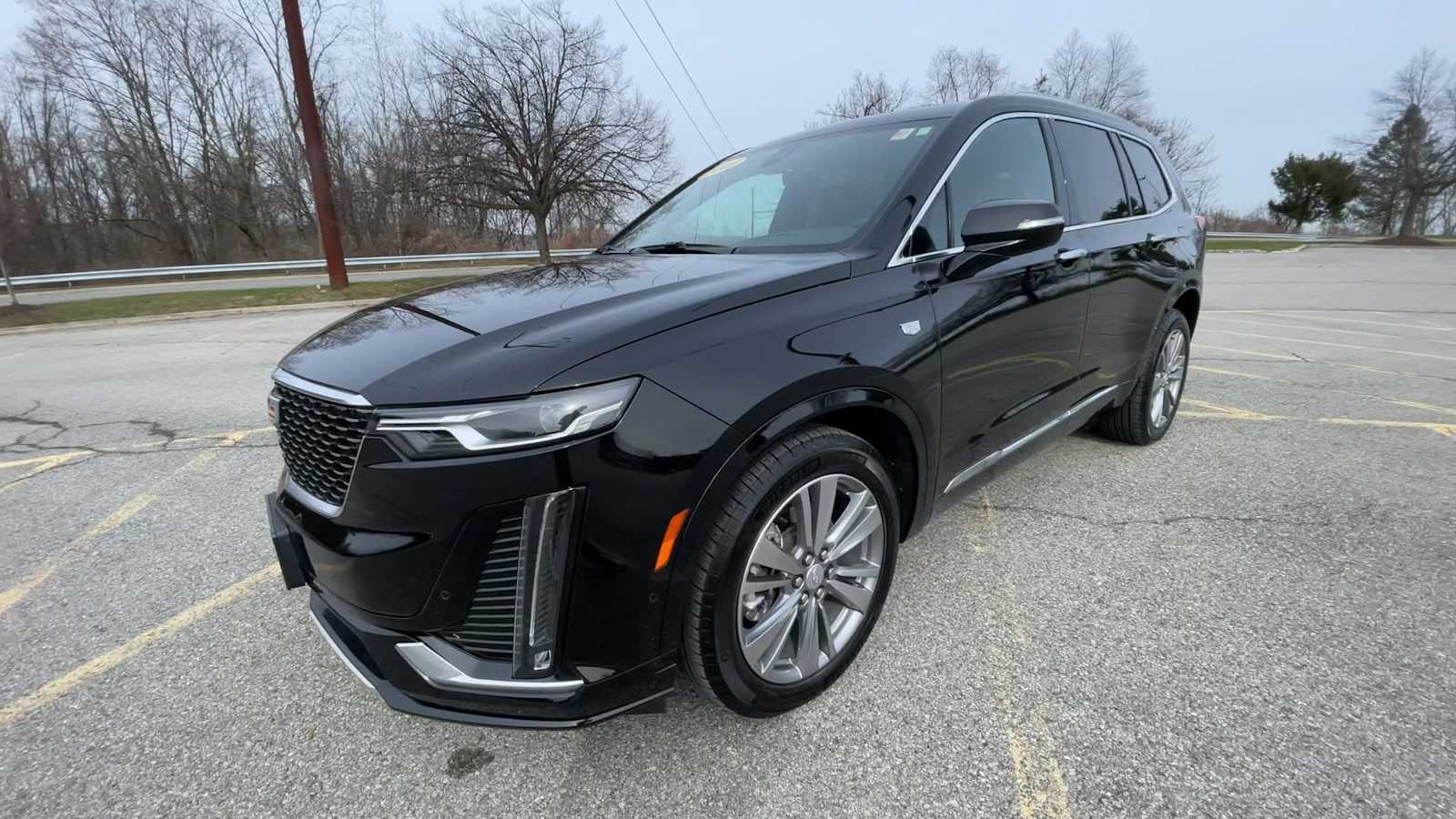 2025 Cadillac XT6 Premium Luxury