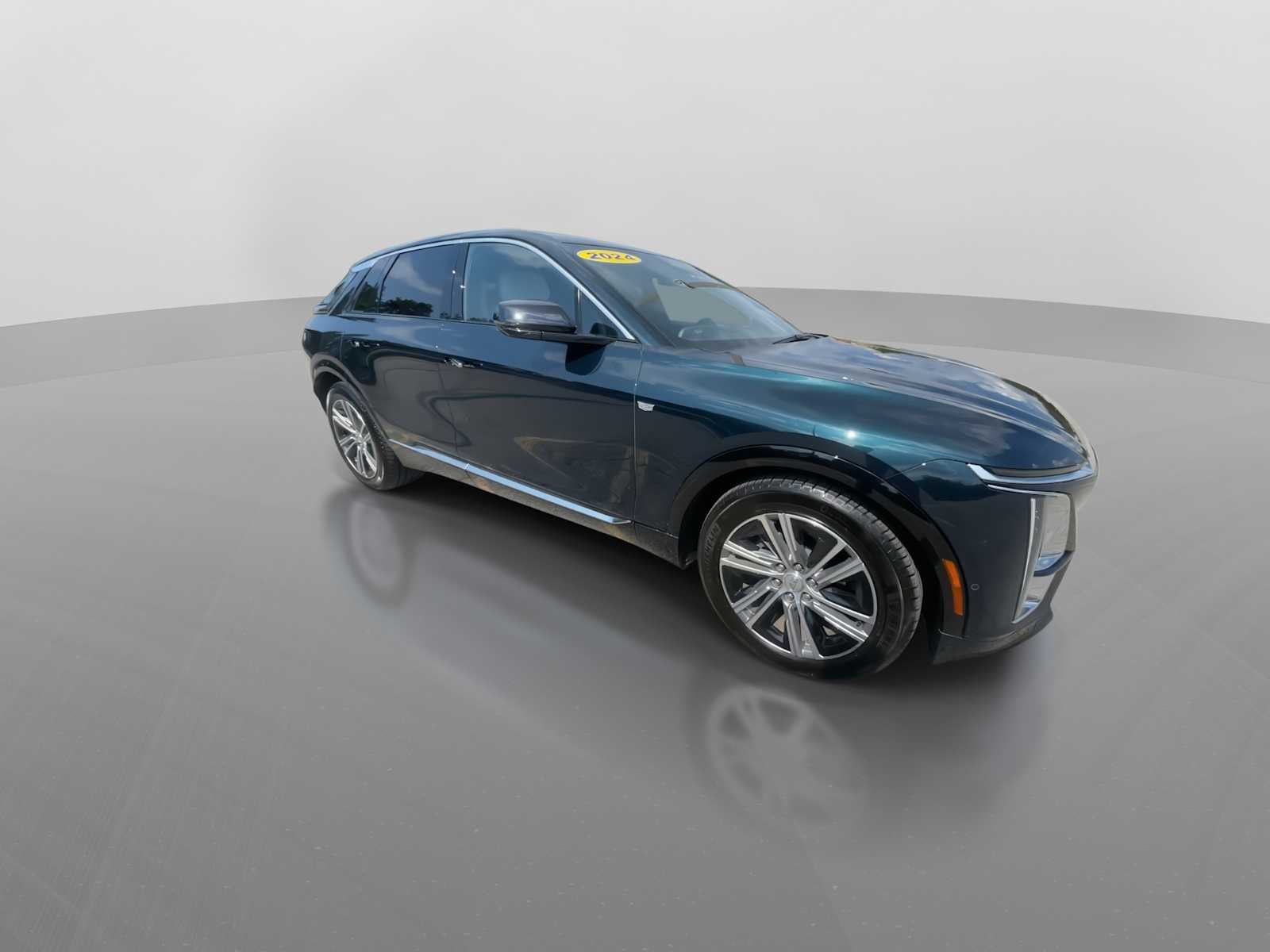 2024 Cadillac LYRIQ Luxury 1