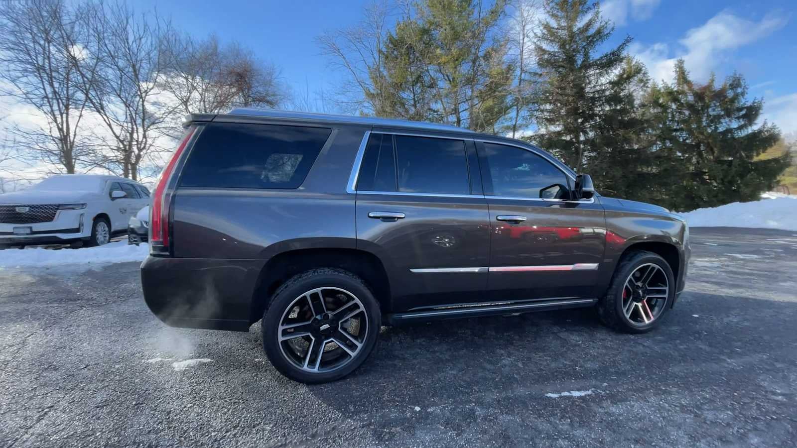 2020 Cadillac Escalade Premium Luxury