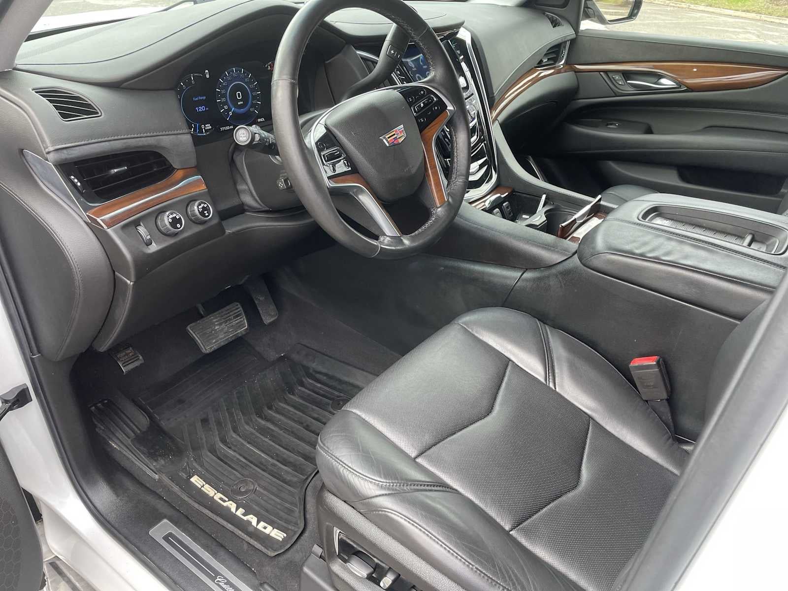 2017 Cadillac Escalade ESV Standard