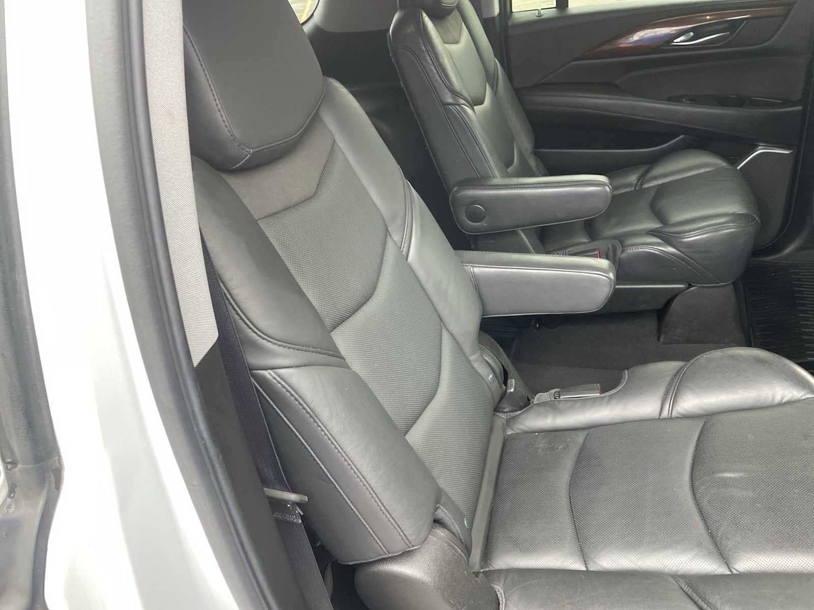 2017 Cadillac Escalade ESV Standard