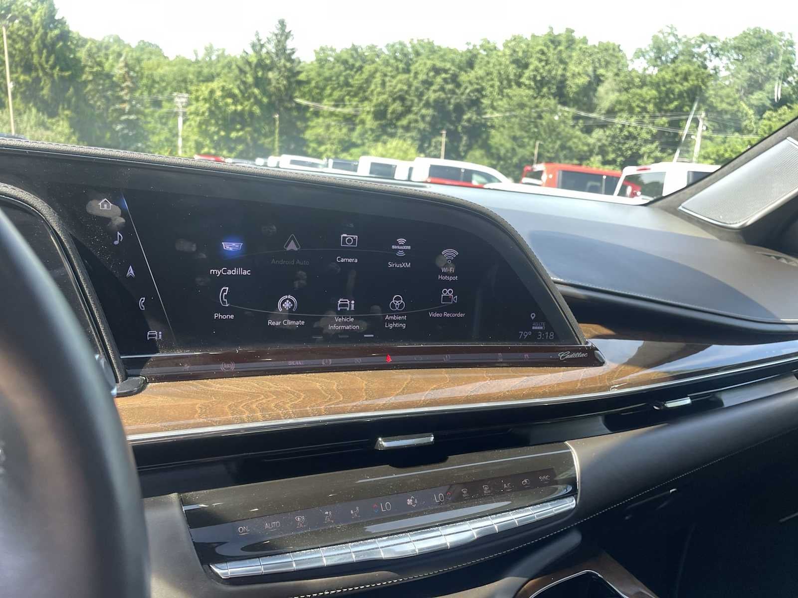 2023 Cadillac Escalade Sport Platinum